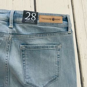 Treasure & Bond Mid-rise Skinny Ankle Distressed light Denim Jeans NWT